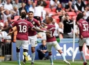 开云体育平台APP-包含德比郡主场告负，丧失锐气连败难以接受的词条