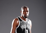 开云体育官网-篮网险胜福建队，霍勒迪关键制胜