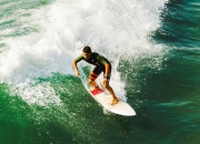 开云体育-赛道上的双重奏，红牛二队战术完胜索伯，诺里斯火热状态点燃赛场