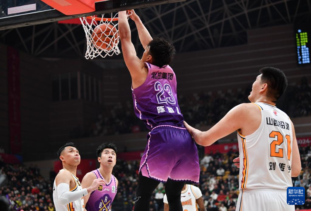山东高速男篮逆转战胜山西汾酒篮球的简单介绍 山东高速男篮逆转战胜山西汾酒篮球的简单介绍