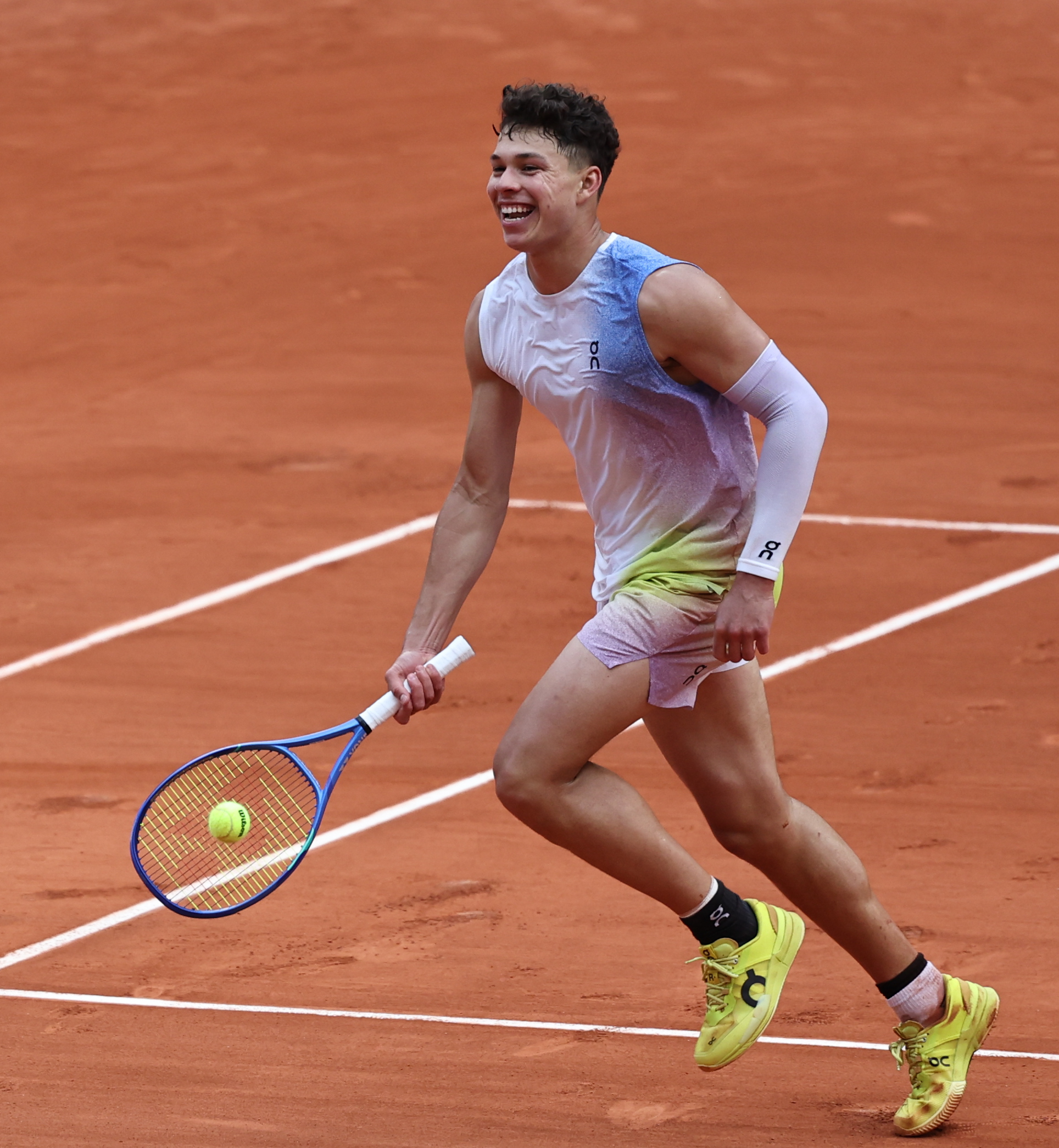 法国网球队强势意大利网球队,阿尔卡拉斯绝境逆转 法国网球队强势意大利网球队,阿尔卡拉斯绝境逆转