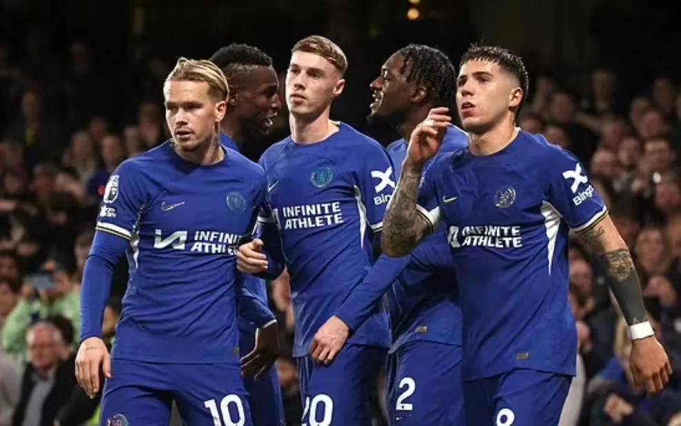 爱华顿主场不敌伯恩利，失去保级希望的简单介绍