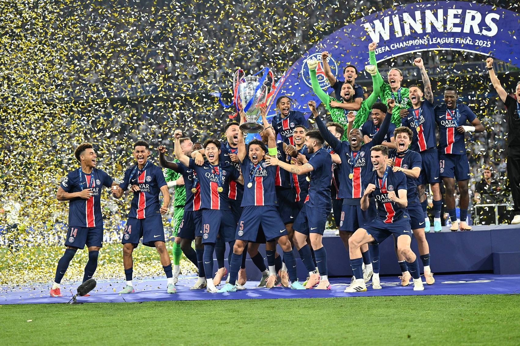 包含欧盃嫉易赏火热赛事启幕,国家队集体备战争夺冠军的词条 包含欧盃嫉易赏火热赛事启幕,国家队集体备战争夺冠军的词条