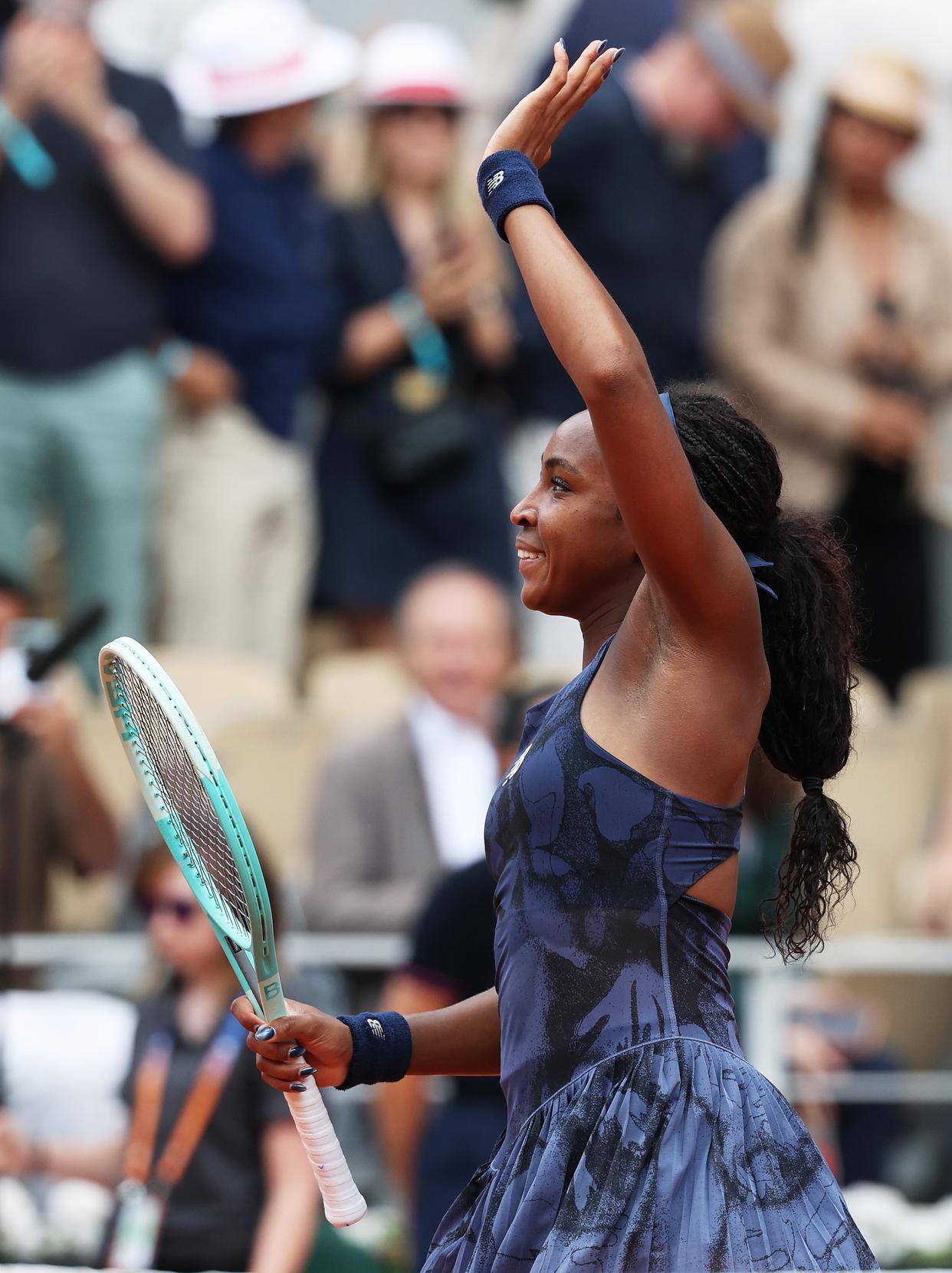 包含法国网球队强势德国网球队，克耶高斯制霸全场的词条