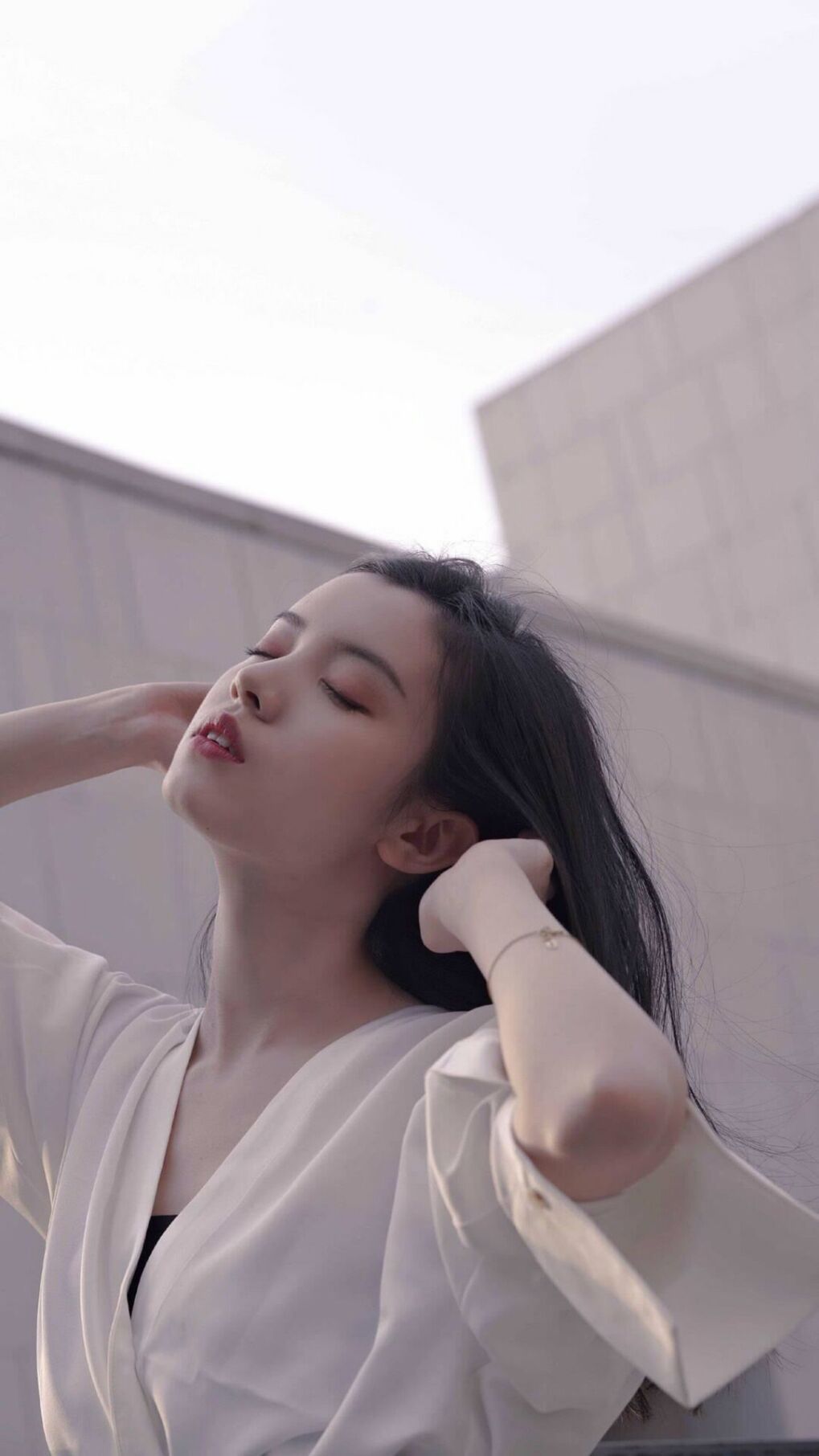 冰与火的对决,新疆冰川下的雷霆静默