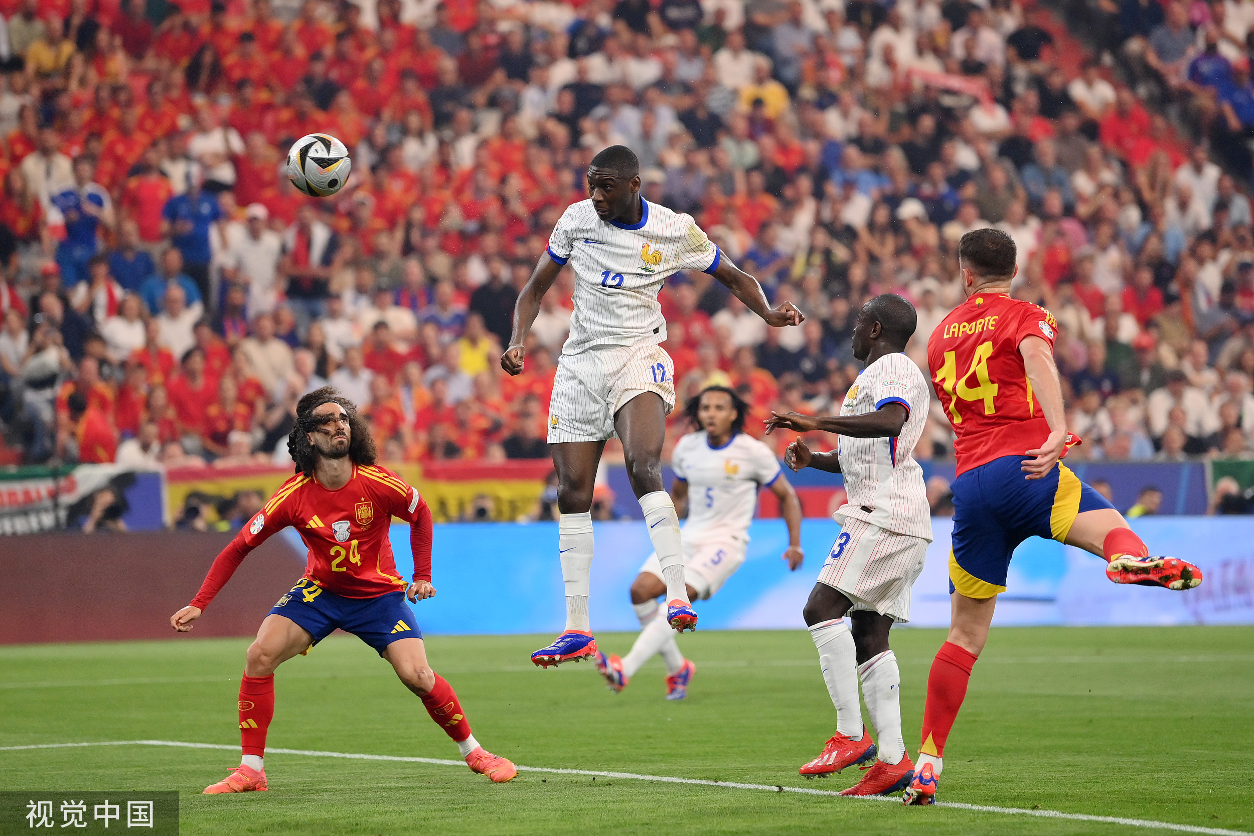 欧洲国家队在比赛中展现出色发挥 欧洲国家队在比赛中展现出色发挥