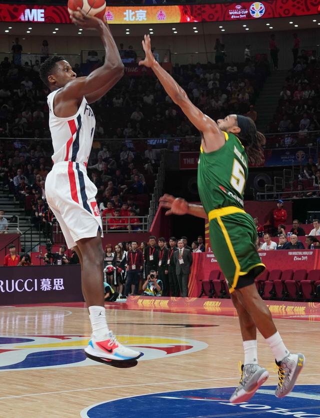 关于澳大利亚队伍精湛技艺，赢得全场喝彩的信息