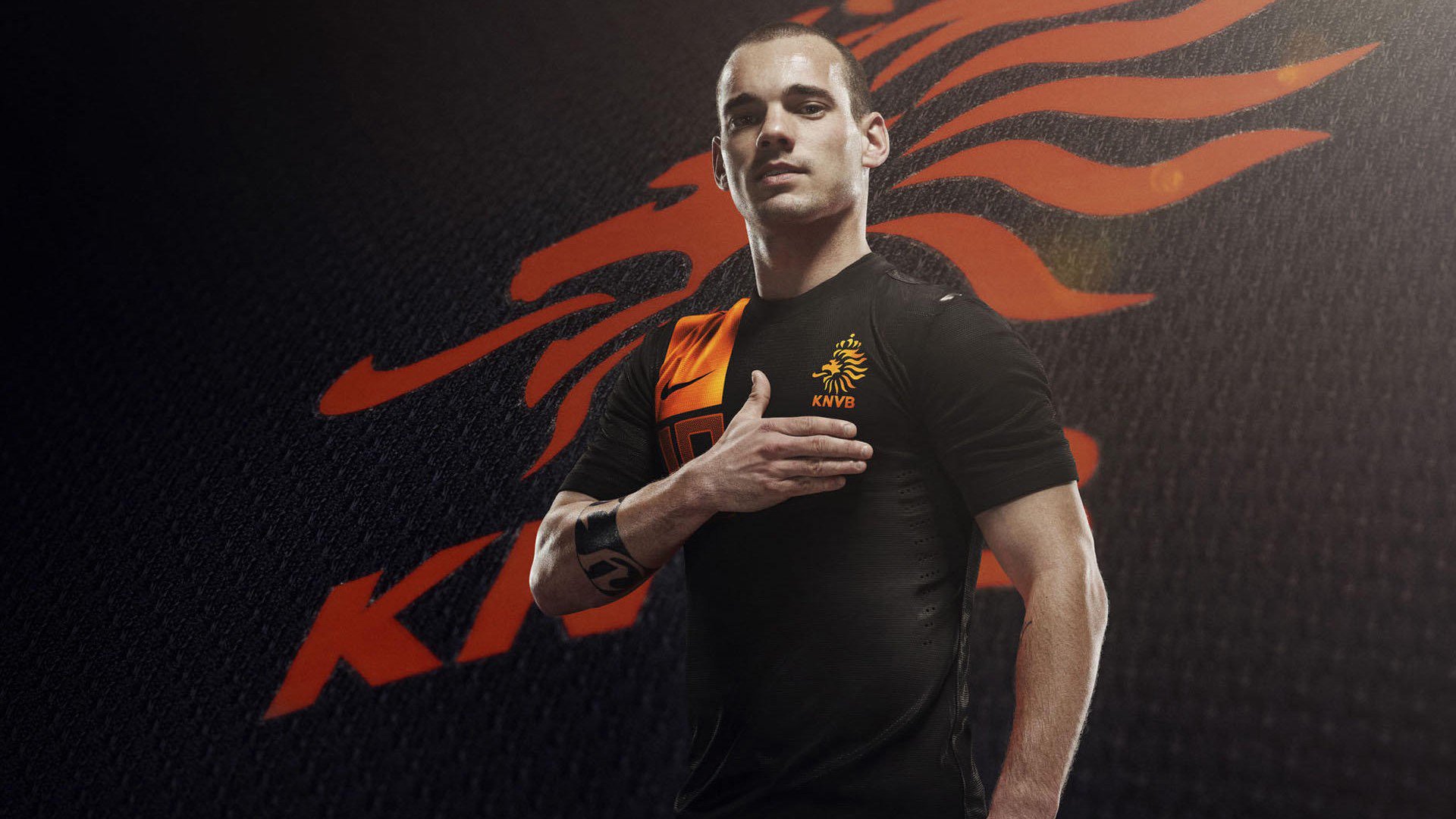 雷恩锋线新王诞生!莱万式进攻碾压喀麦隆防线,他已无人可挡